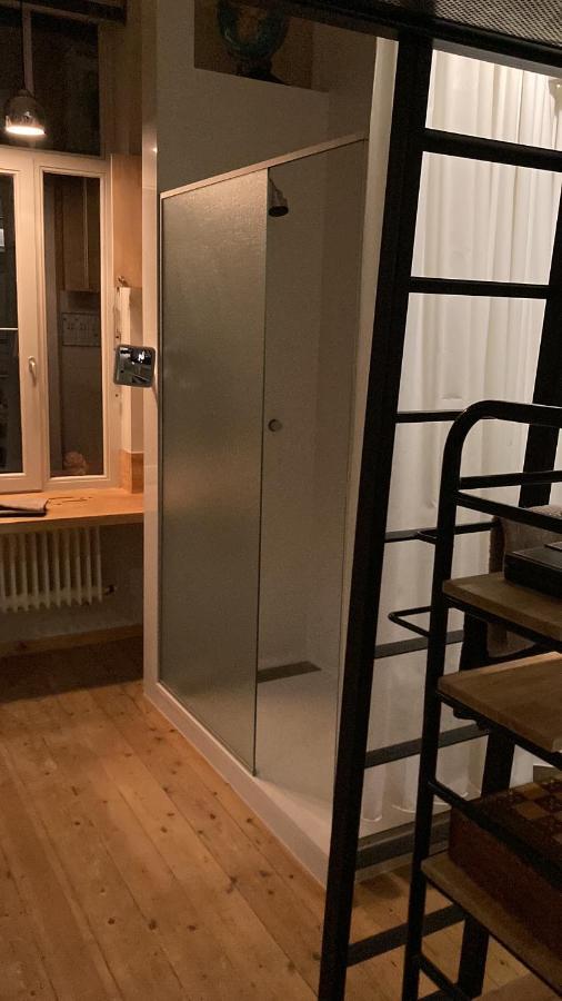 Ferienwohnung La Belletage By Agelandkaai Be With Free Parking Gent Exterior foto